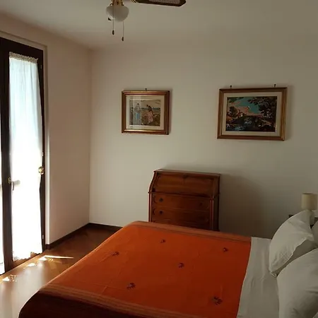 Alba *